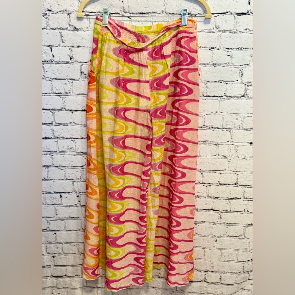 BECCA NWT Luau split leg beach pants cover up. Sz XS